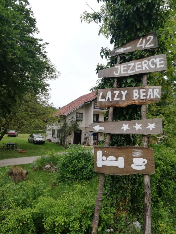 Lazy Bear Hotel Jezerce Exterior photo